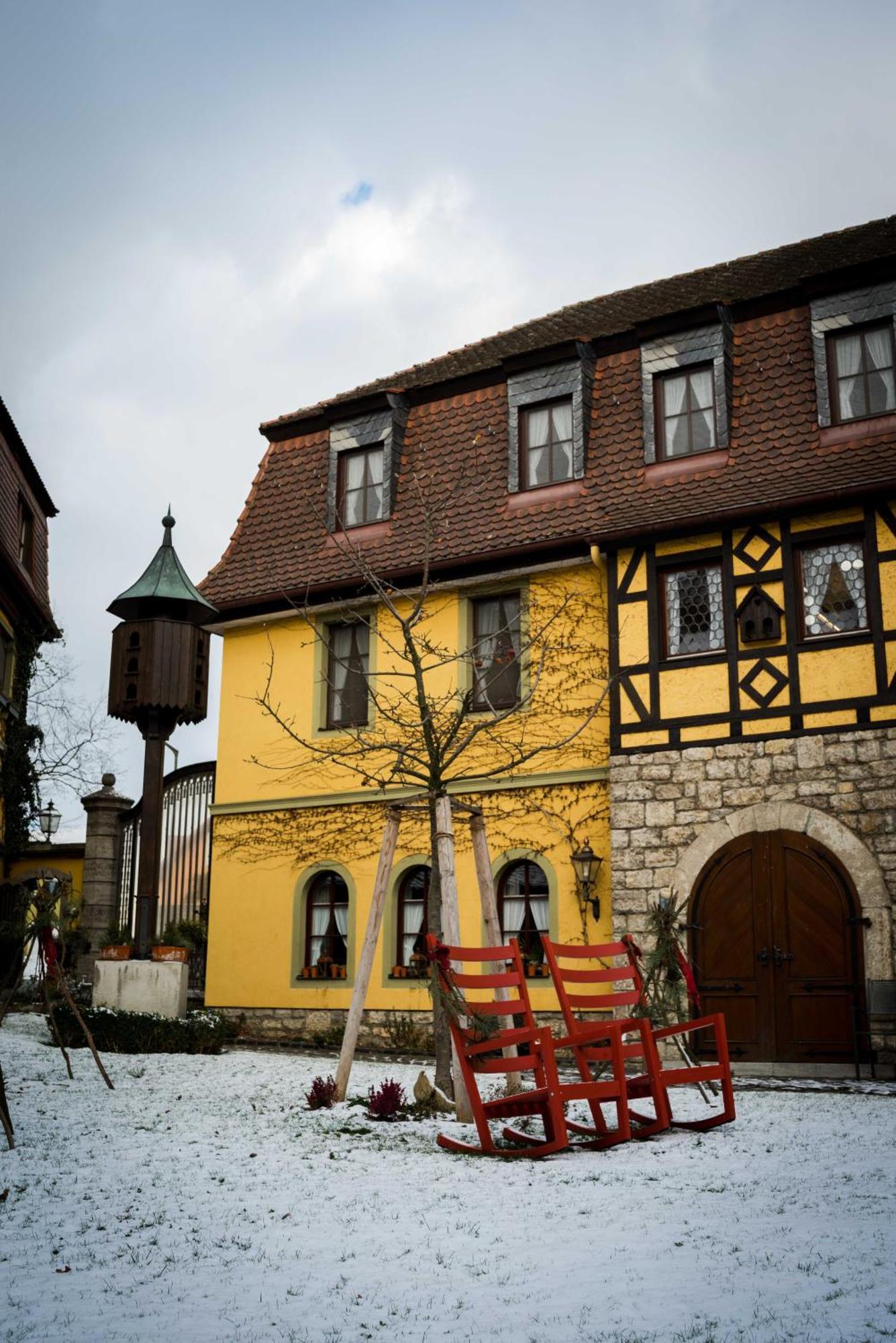 Hotel Leicht Biebelried Extérieur photo